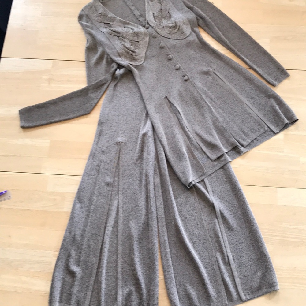 Vintage 90s Gold knit midi suit M